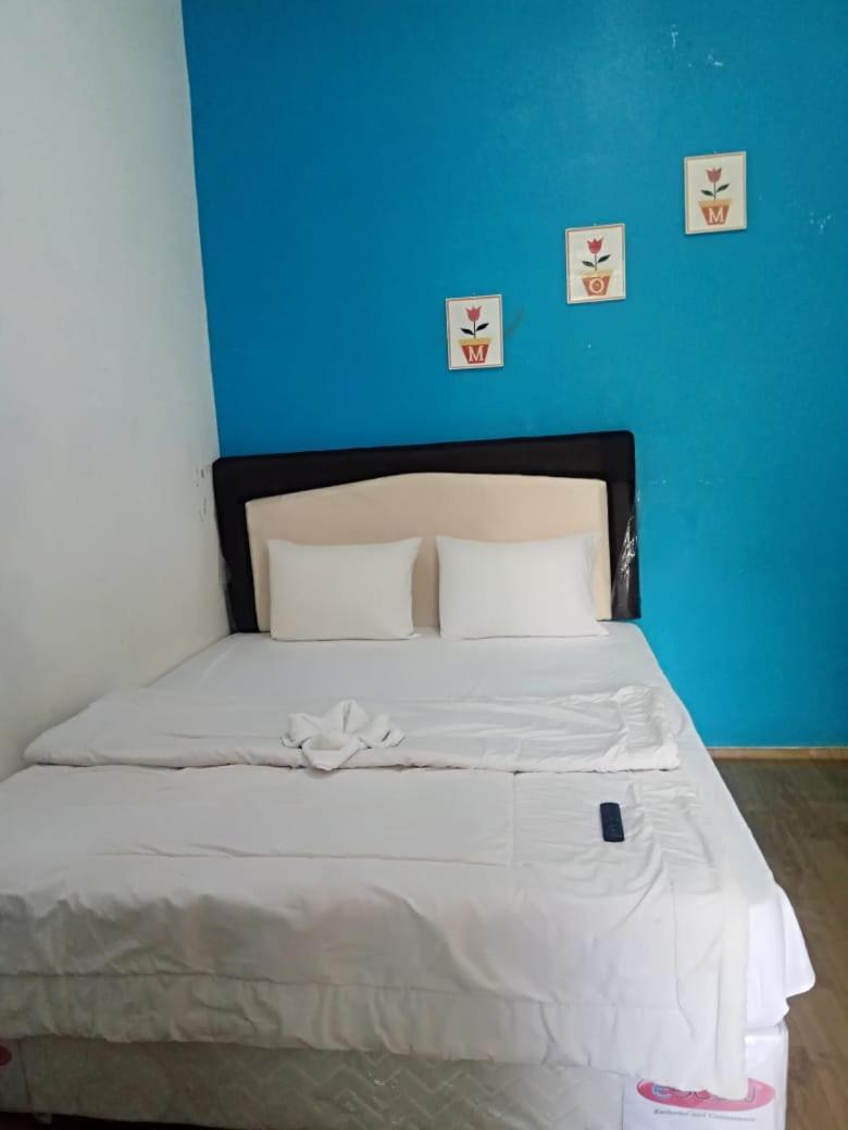 Algira Guest House Gunungbatu Syariah Cimanggu 外观 照片